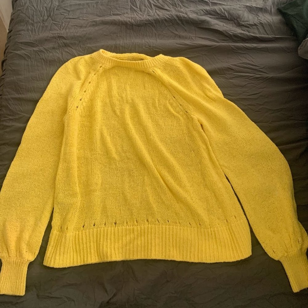 Loft Yellow Sweater Top (new never worn)
